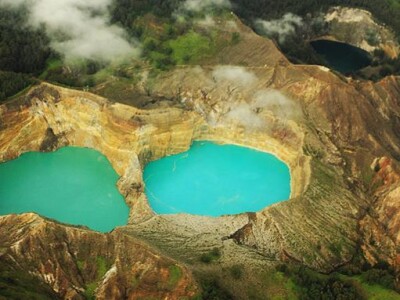 Kelimutu Lake