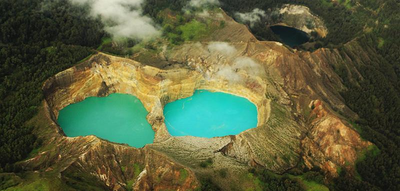 Kelimutu Lake