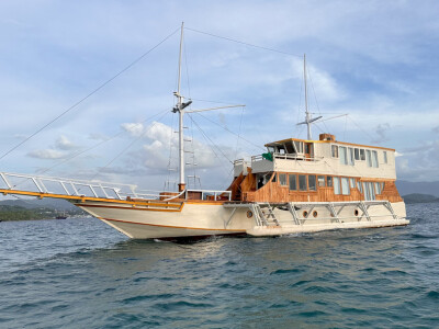 trip kapal labuan bajo